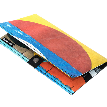 Clutch Wallet Echo