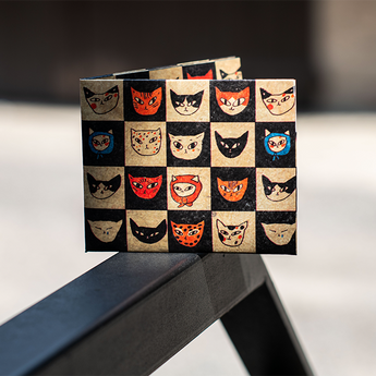 Slim Wallet Cat Bingo - Lifestyle image