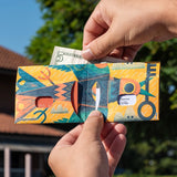 Slim Wallet Bird & Cat - Lifestyle image