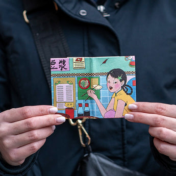 Micro Wallet Midnight Gyoza - Lifestyle image