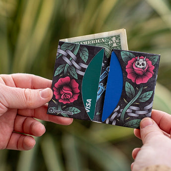 Micro Wallet Roses & Cages - Lifestyle image