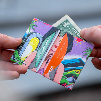Micro Wallet Happiness - Lifestyle image