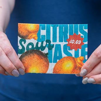 Micro Wallet Citrus Fizz - Lifestyle image