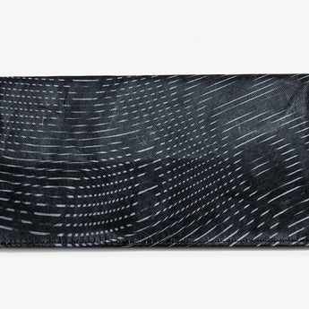 Clutch Wallet Ripples Black
