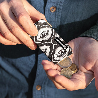 Coin Pouch Visual Cult - Lifestyle image