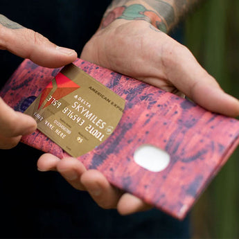 Slim Wallet Heat Stroke - Open Wallet Inside Design with cards and cash