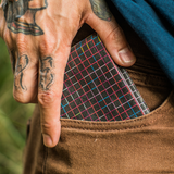 Slim Wallet Iridescent - Lifestyle image