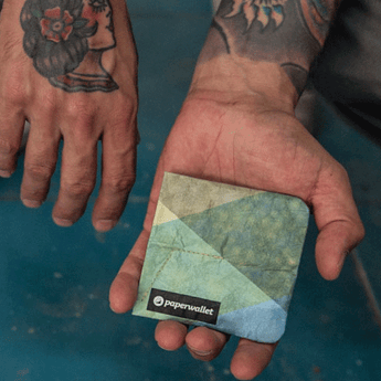 Coin Pouch Triangle Moire - Lifestyle image