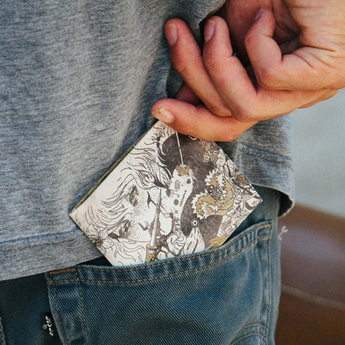 Slim Wallet End of War - Lifestyle image