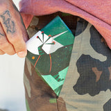 Slim Wallet Gecko - Open Wallet Inside Design with cards and cash