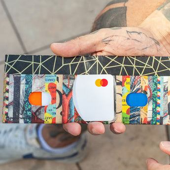 Slim Wallet Clippings - Wallet Finder Card Upsell with wallet design