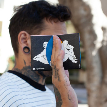 Micro Wallet Black Mat - Lifestyle image